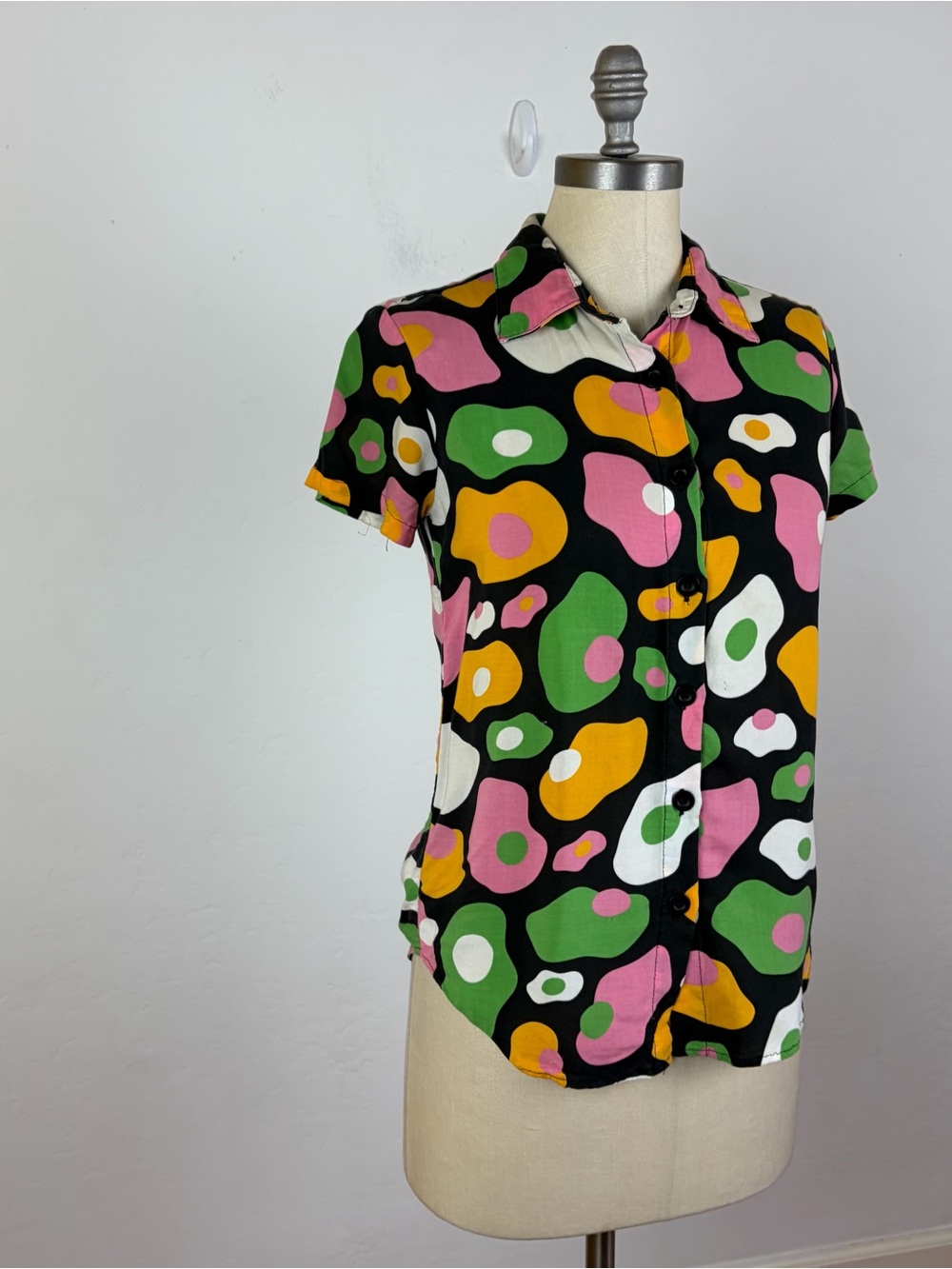 Nooworks Joyce Egg Button Down - Picture 3 of 9